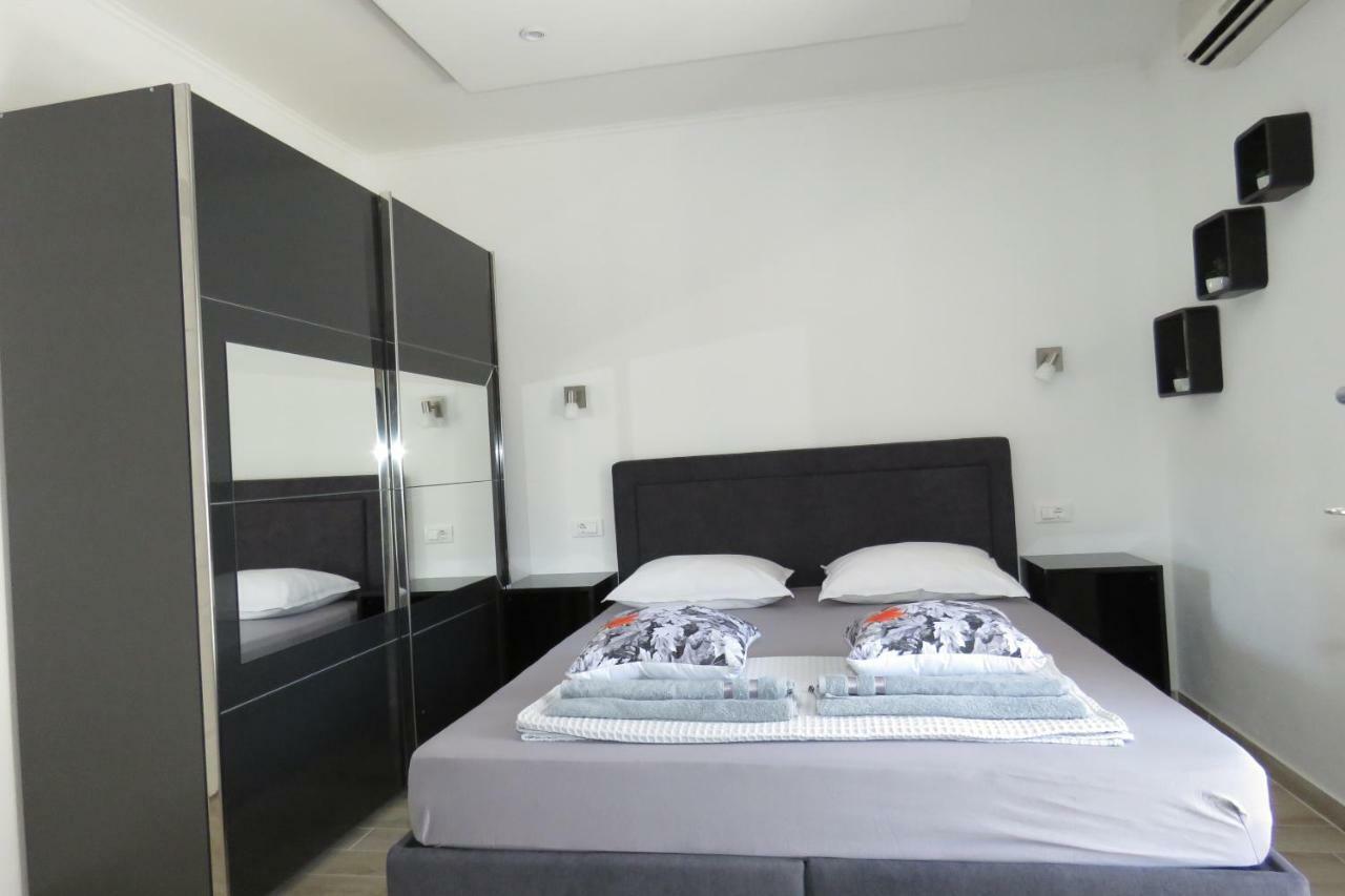 Hotel Lux Dalmatia I & R Makarská Exteriér fotografie