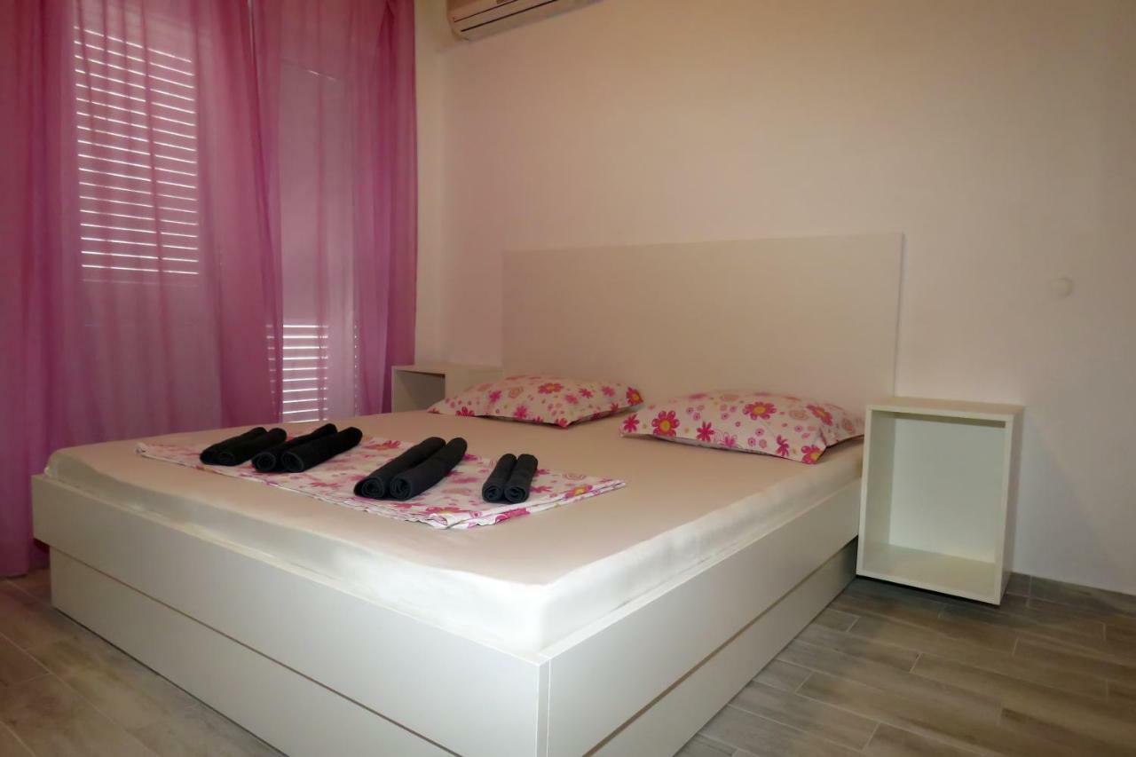 Hotel Lux Dalmatia I & R Makarská Exteriér fotografie